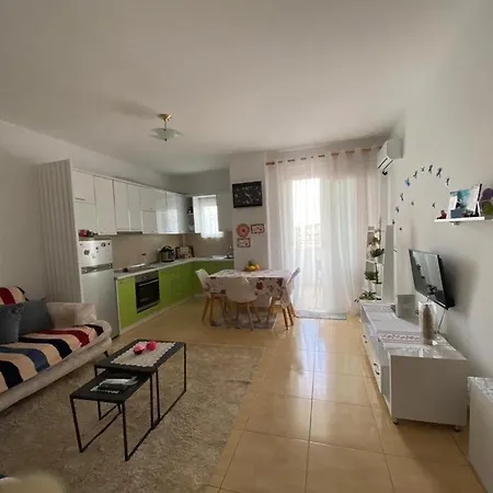 Kela Lägenhet Vlorë